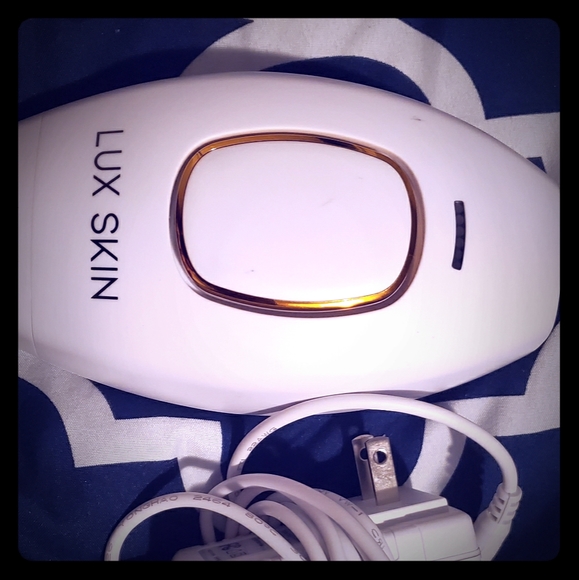 Lux Skin Laser Hair Removal System - Picture 1 of 2